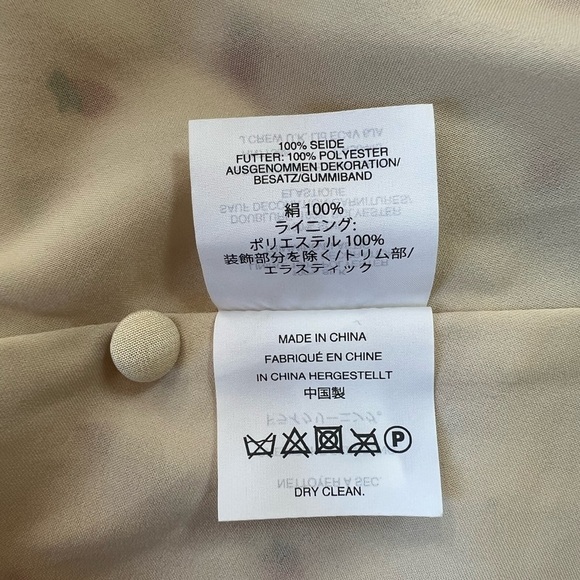 Madewell Silk Clover Cream Button-Front Dress in Fresh Strawberries Print, 0 - Picture 12 of 14